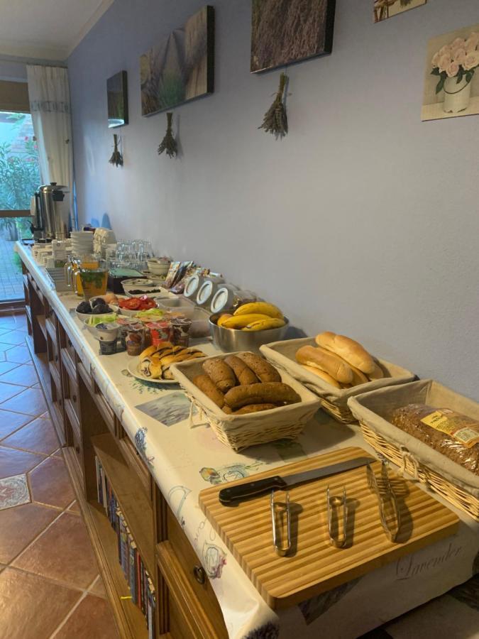 Rekreacny Dom Sisi Hotel Bellegszencse Kültér fotó